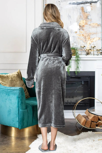 The Plush Robe — Women's Comfort Collection