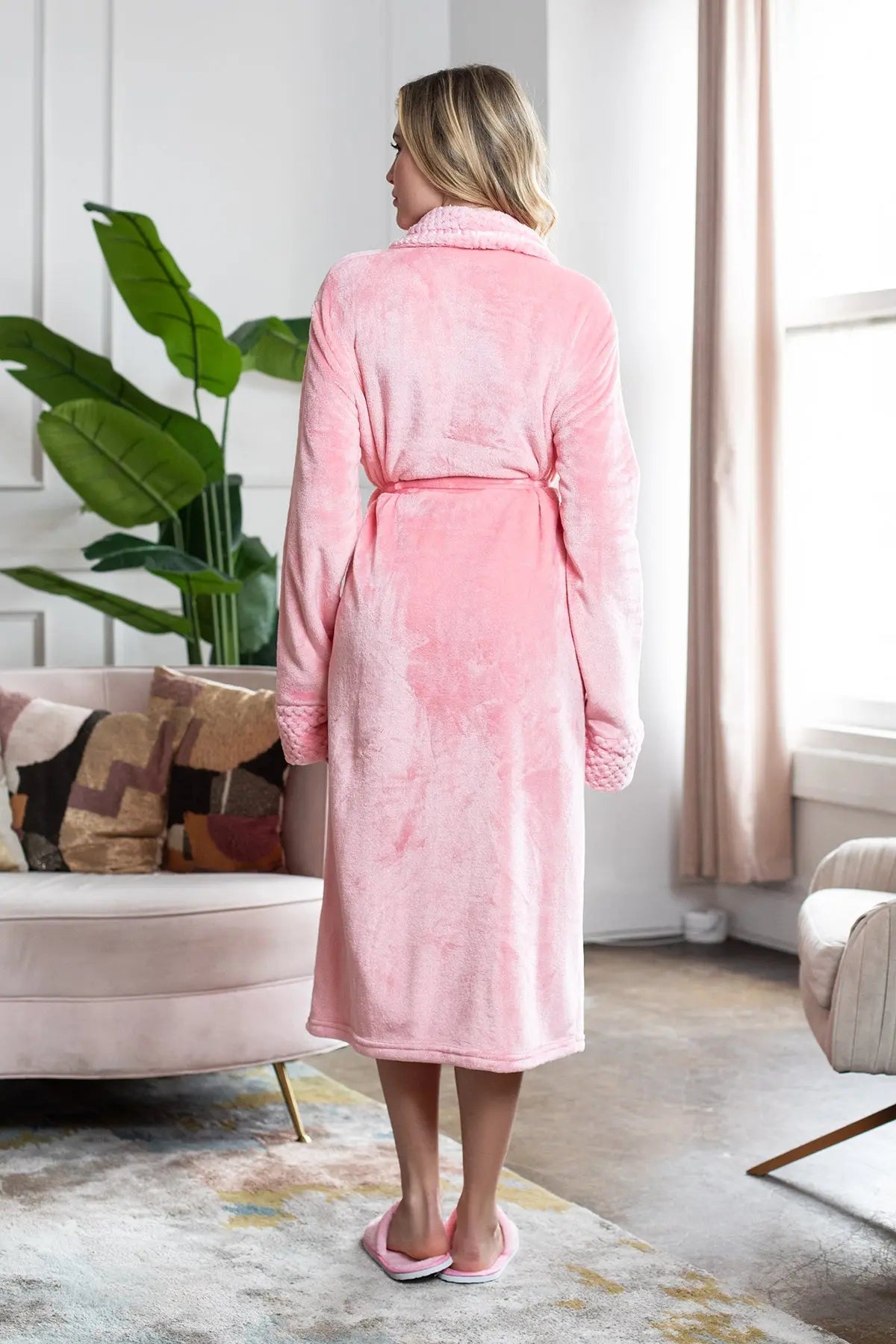 The Plush Robe — Women's Comfort Collection