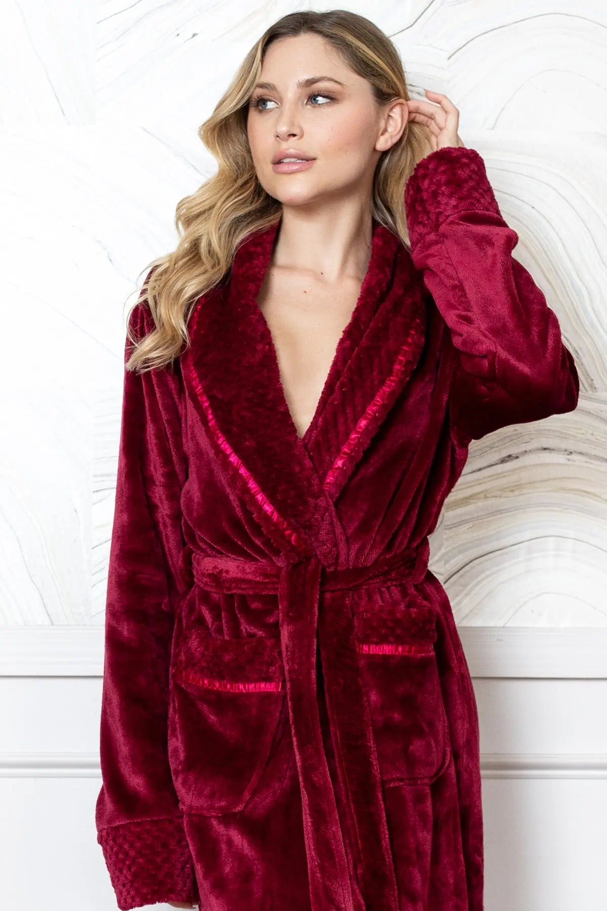 The Plush Robe — Women's Comfort Collection