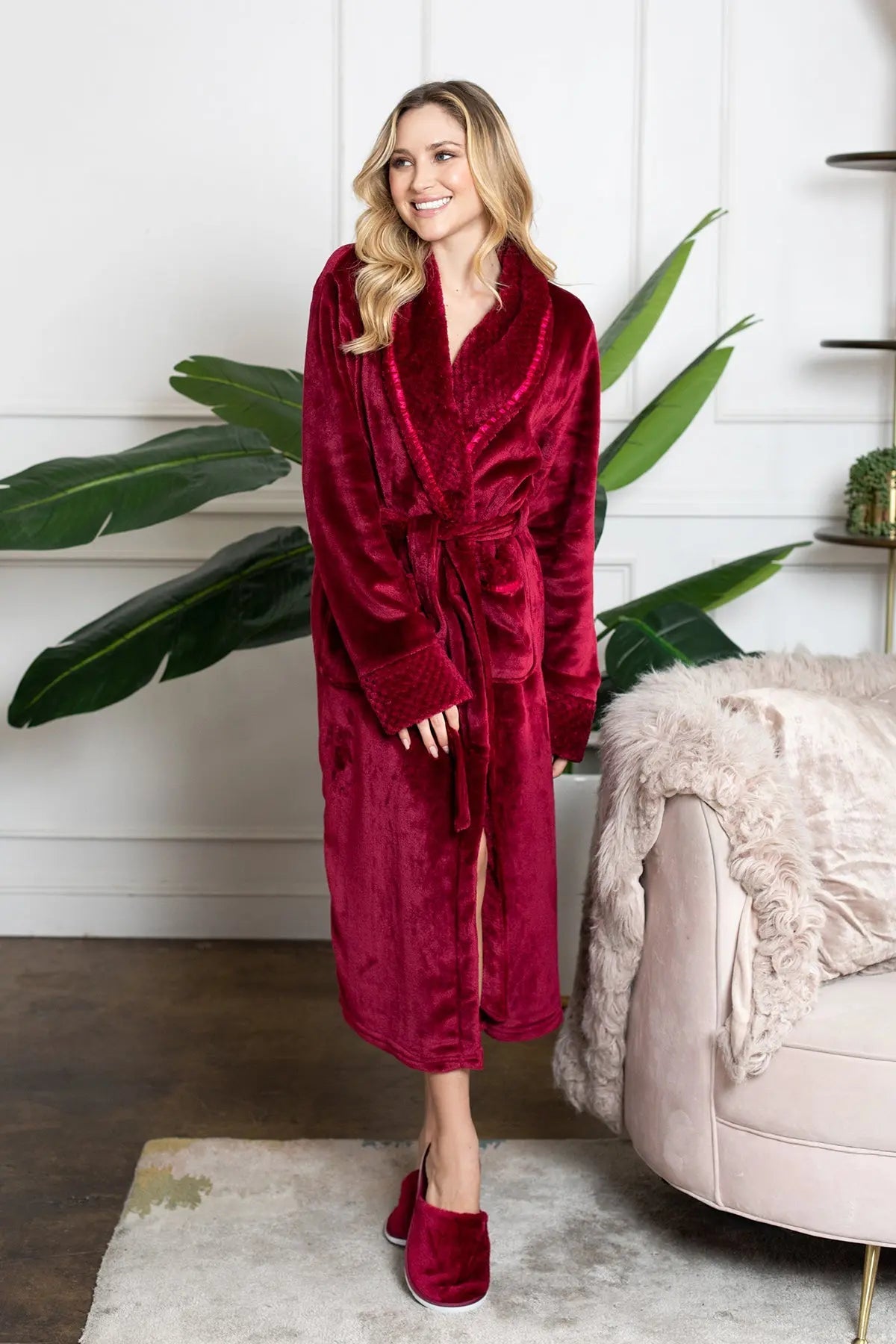 The Plush Robe — Women's Comfort Collection