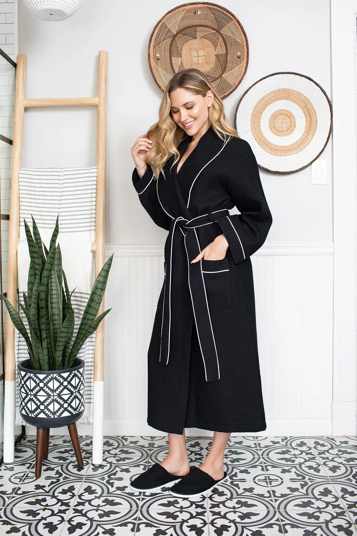 The Waffle Piping Robe — Women's Spa Collection